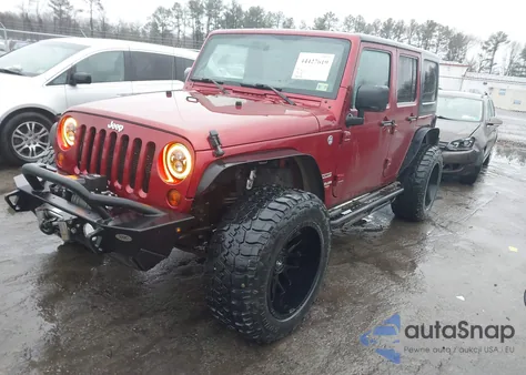 2012 Jeep Wrangler Unlimited Sport z USA, uszkodzony, nr VIN 1C4HJWDG3CL283605